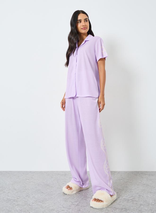 Styli Placement Floral Print Shirt and Pyjama Set - Image 1